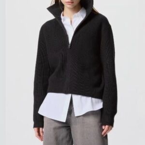Uniqlo Knit Zip Sweater